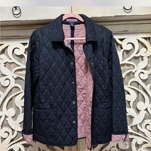 Vineyard Vines Black Quilted Jacket with Pink Patterned Lining